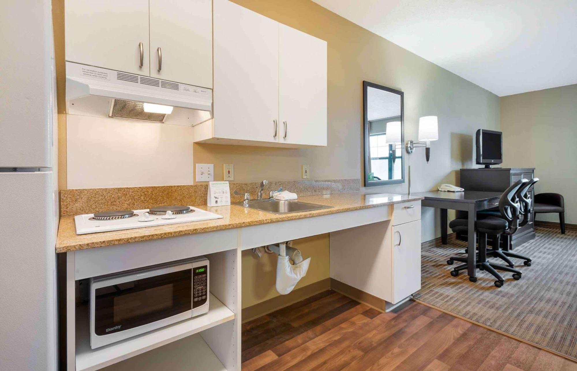 Extended Stay America Suites - Secaucus - Meadowlands Bagian luar foto