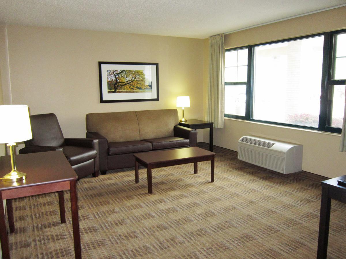 Extended Stay America Suites - Secaucus - Meadowlands Bagian luar foto